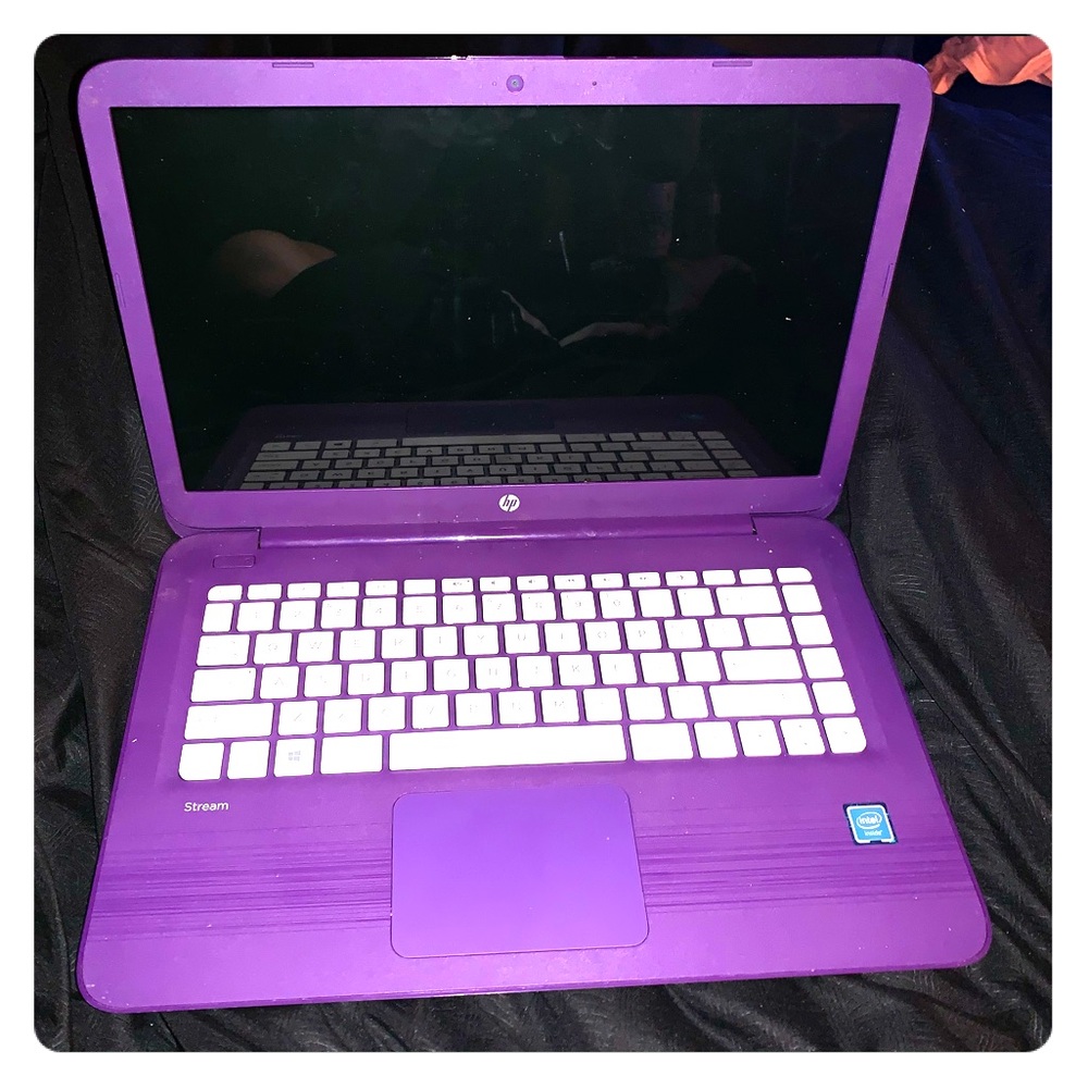 Purple HP laptop